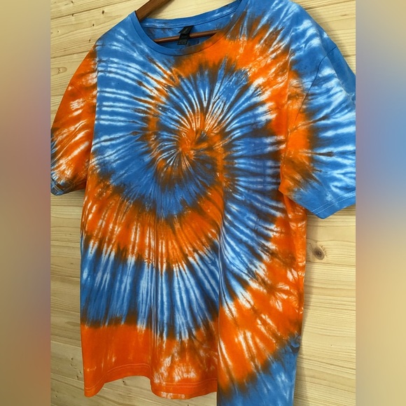 GILDAN Unisex XLarge Soft Style Blue Orange Spiral Retro Tie-Dye T-Shirt NEW - Picture 2 of 8